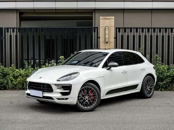 Porsche Macan 2016