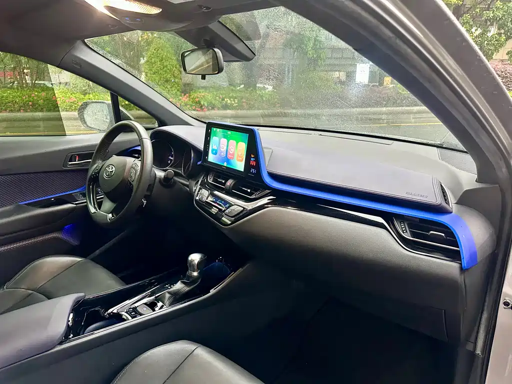 Toyota IZOA 2019 — фото 12