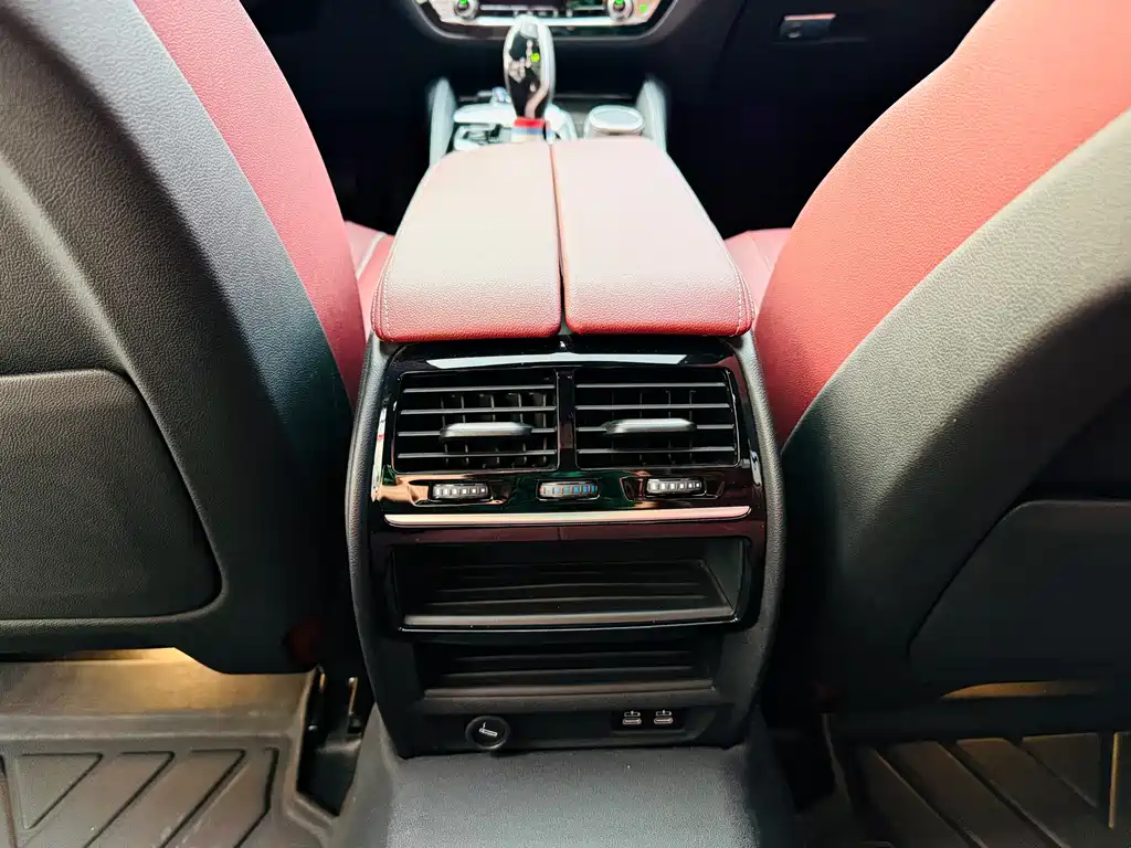 BMW 5 Series 2022 — фото 15