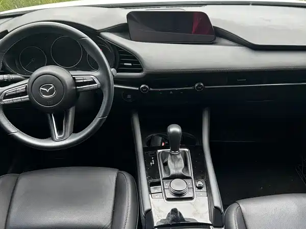 Mazda 3 Axela 2021