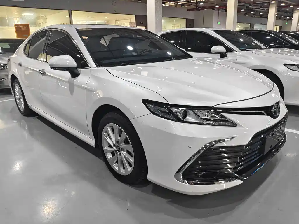 Toyota Camry 2023
