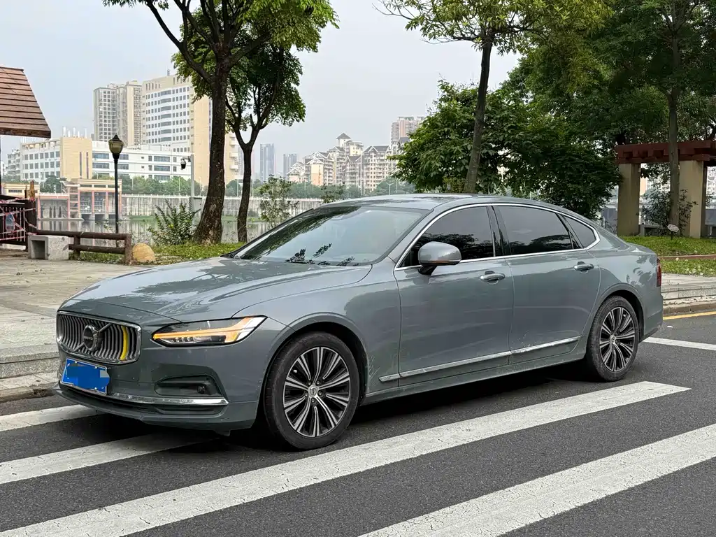 Volvo S90 2020 — фото 1