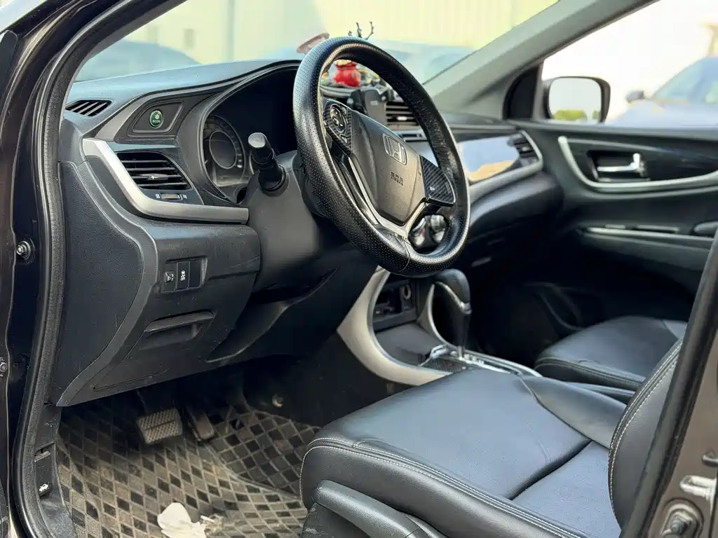 Honda Crider 2013