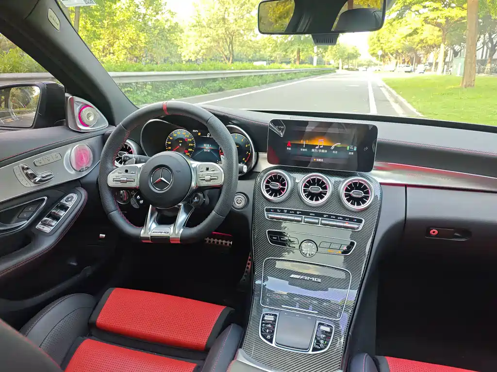 Mercedes-Benz C-Class AMG 2022 — фото 9