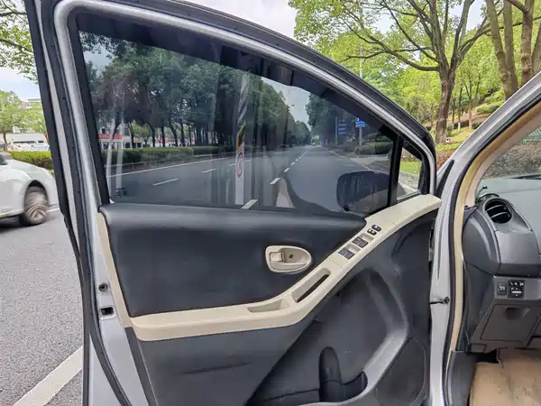Toyota Yaris 2009