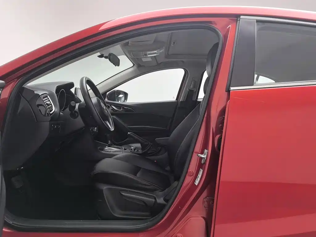 Mazda 3 Axela 2016 — фото 10