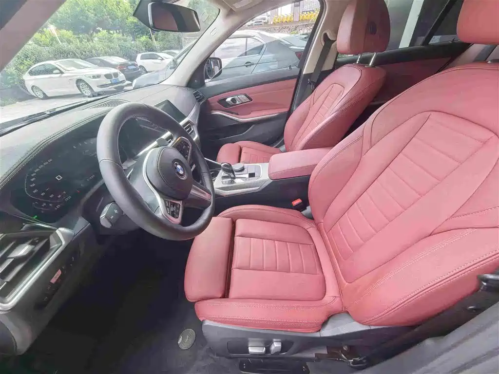 BMW 3 Series 2021