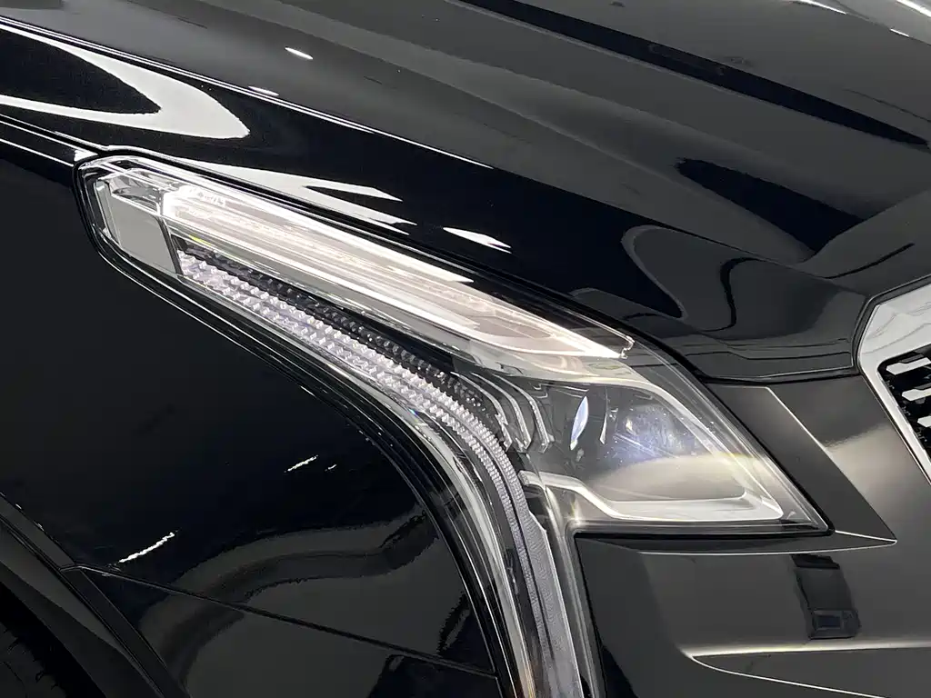 Cadillac XT5 2022 — фото 16