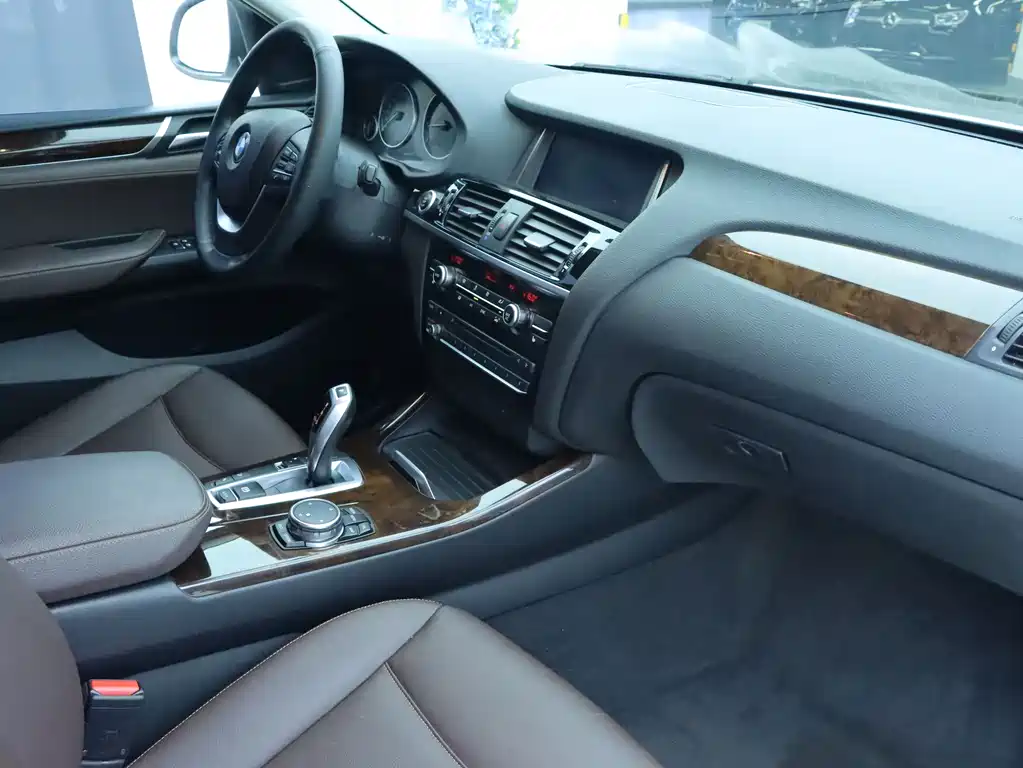 BMW X4 2015 — фото 10