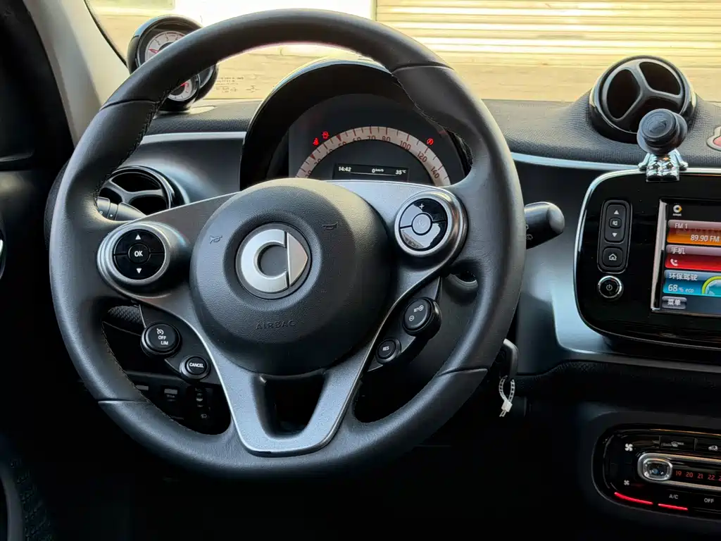 smart forfour 2019 — фото 25