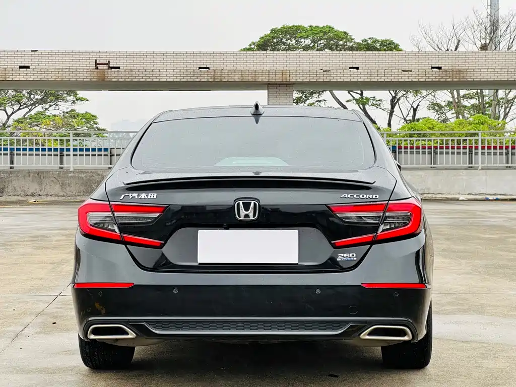 Honda Accord 2023 — фото 5