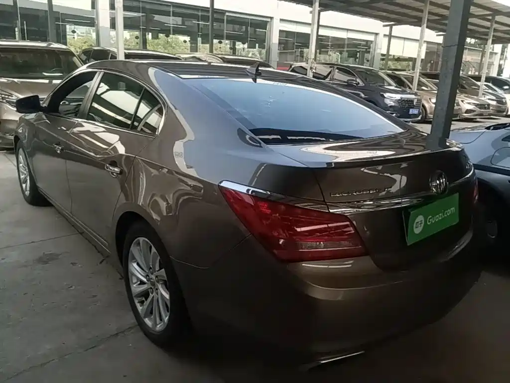 Buick LaCrosse 2015 — фото 23
