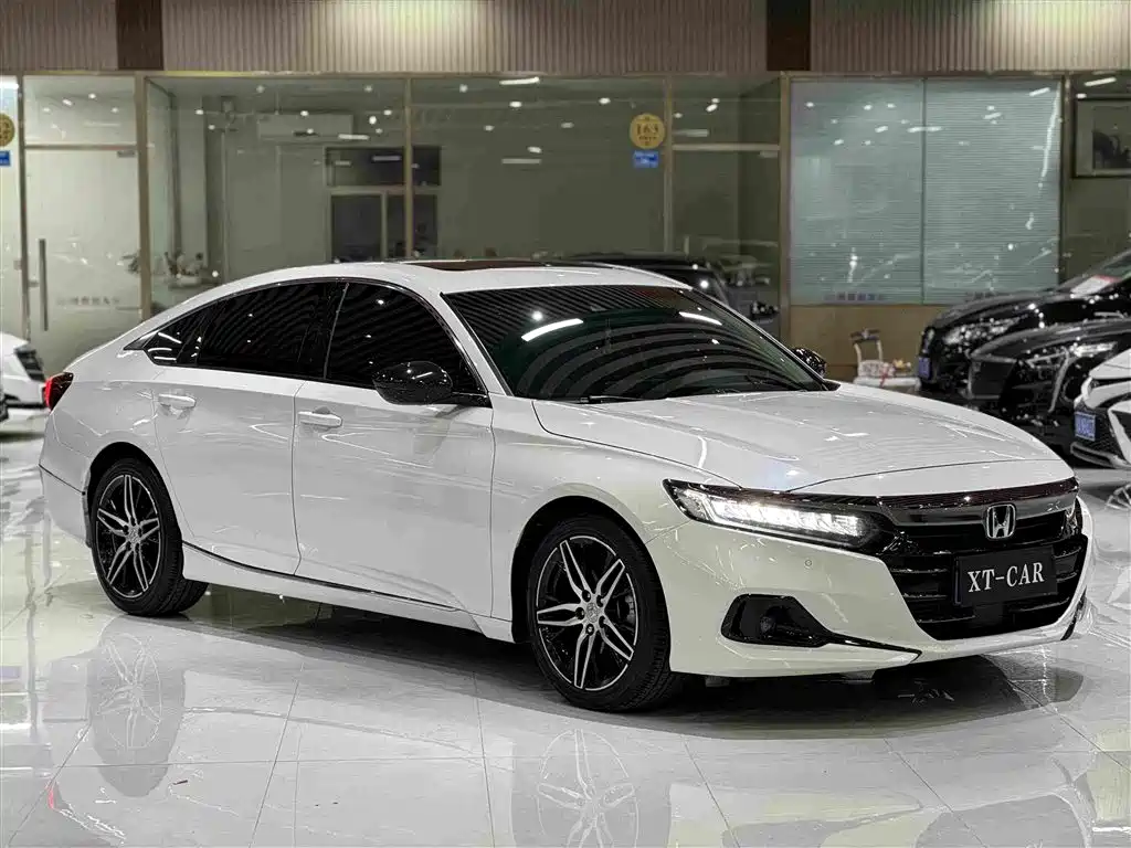 Honda Accord 2023 — фото 3