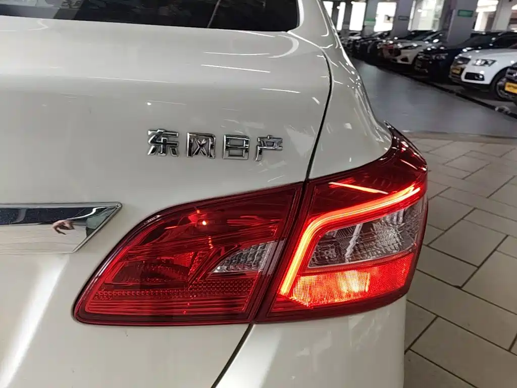 Nissan Sylphy 2022 — фото 8