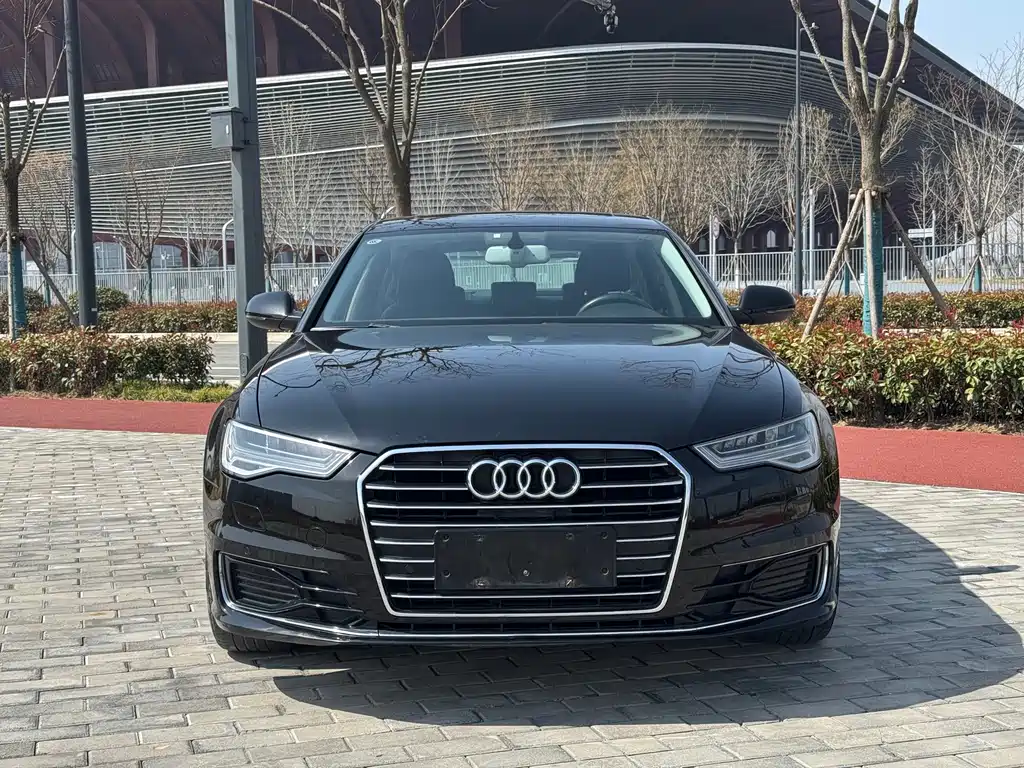 Audi A6L 2016 — фото 2