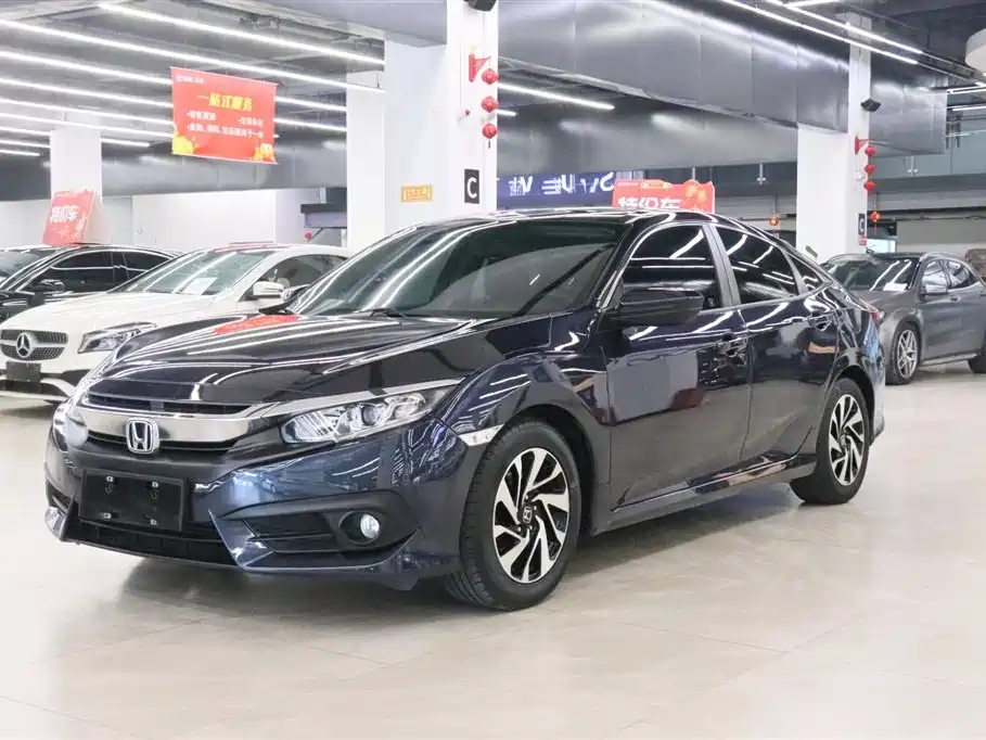 Honda Civic 2017 — фото 1