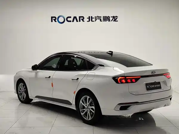 Ford Mondeo 2023