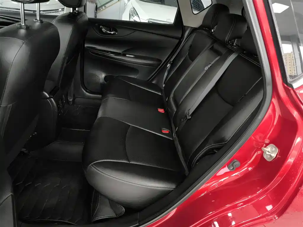 Nissan Tiida 2021 — фото 14