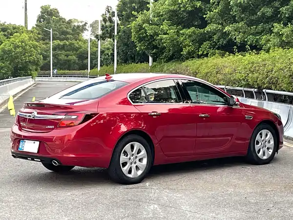 Buick Regal 2013