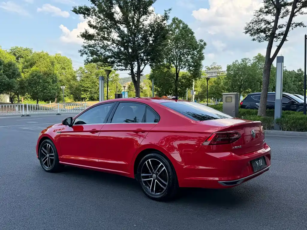 Volkswagen Lamando 2021