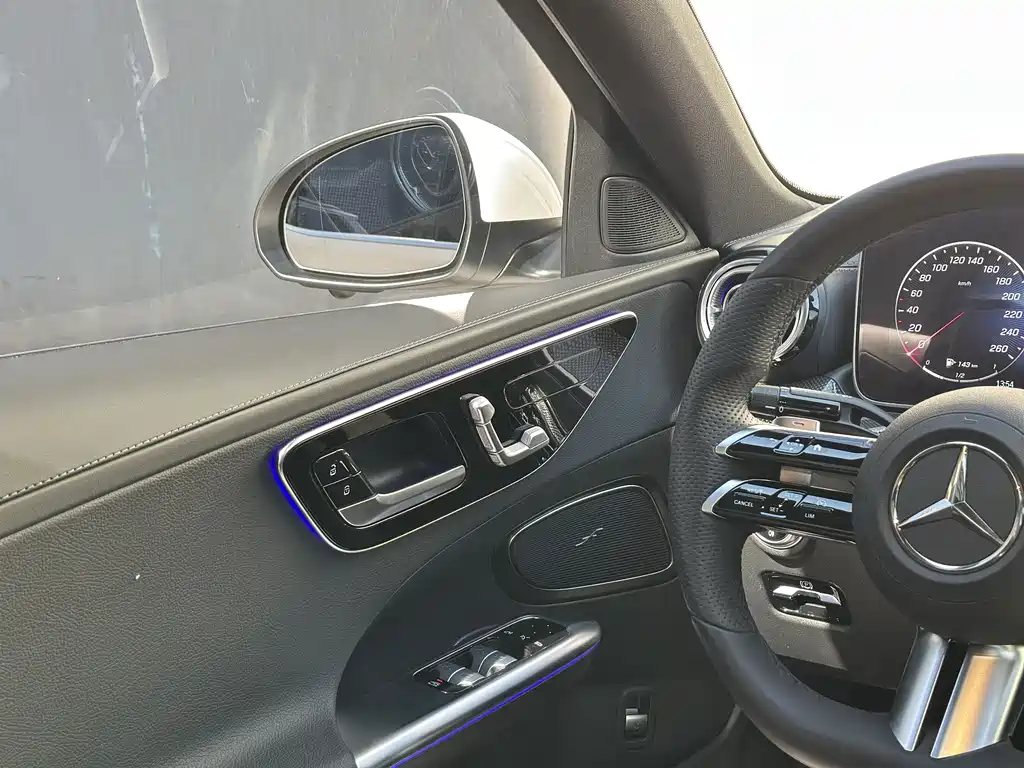 Mercedes-Benz C-Class 2022 — фото 10