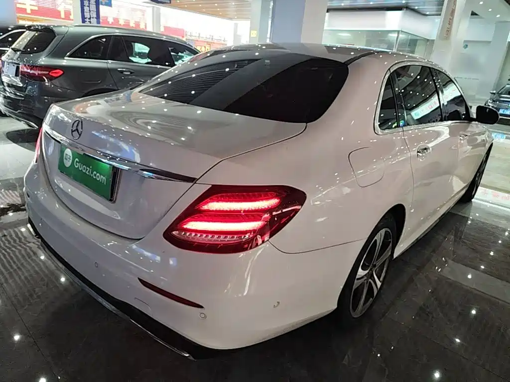 Mercedes-Benz E-Class 2019