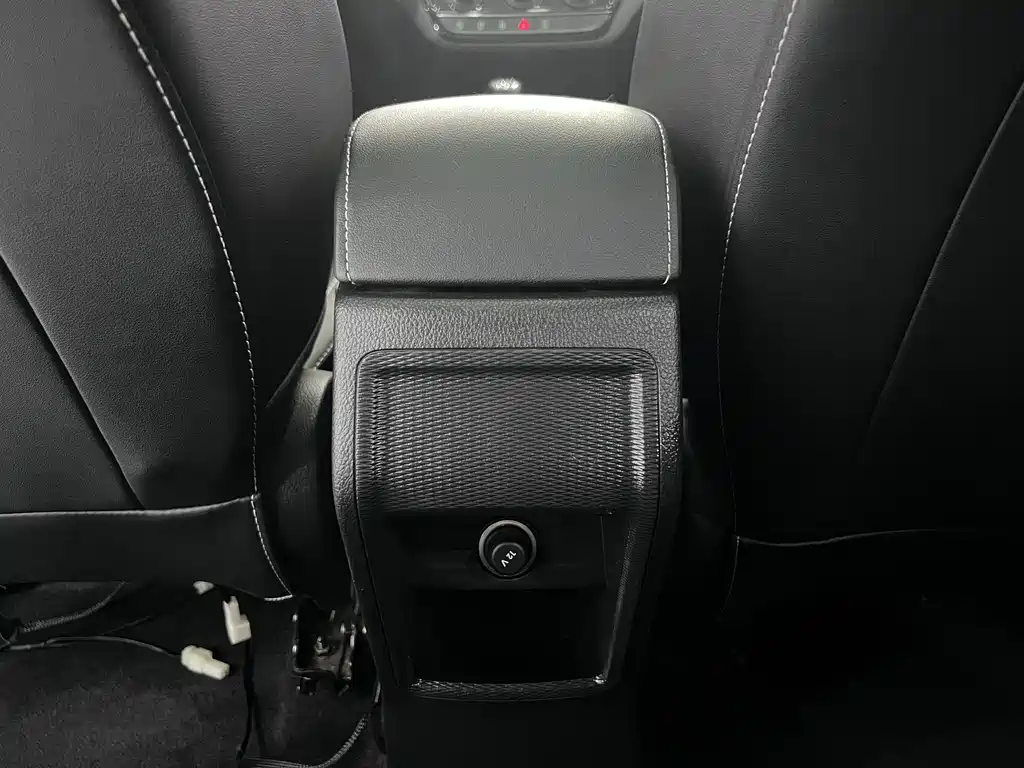 Skoda Kamiq 2023 — фото 13
