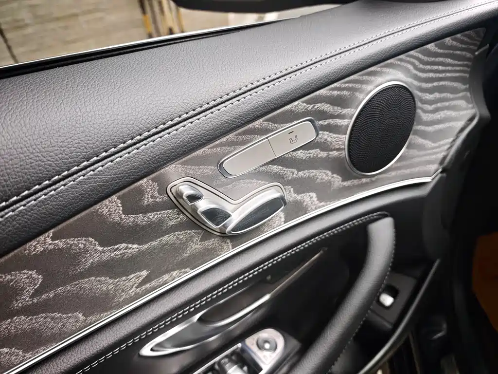 Mercedes-Benz E-Class 2022 — фото 23