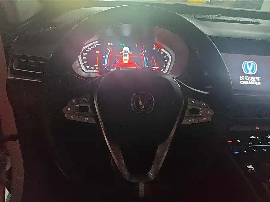 Changan CS85 COUPE 2019 — фото 15