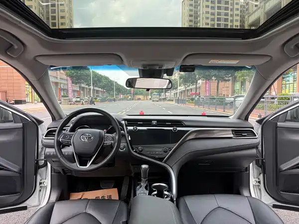 Toyota Camry 2020