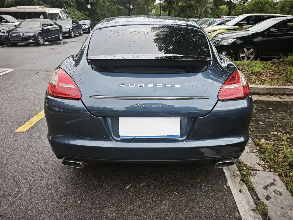 Porsche Panamera 2011