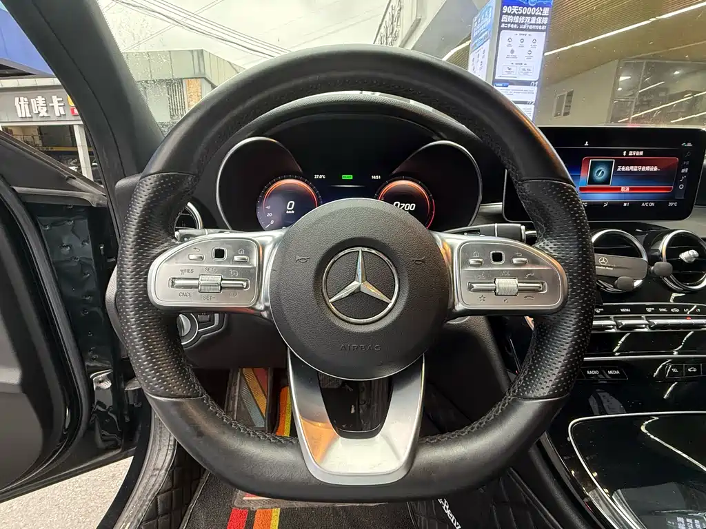 Mercedes-Benz C-Class 2019 — фото 5