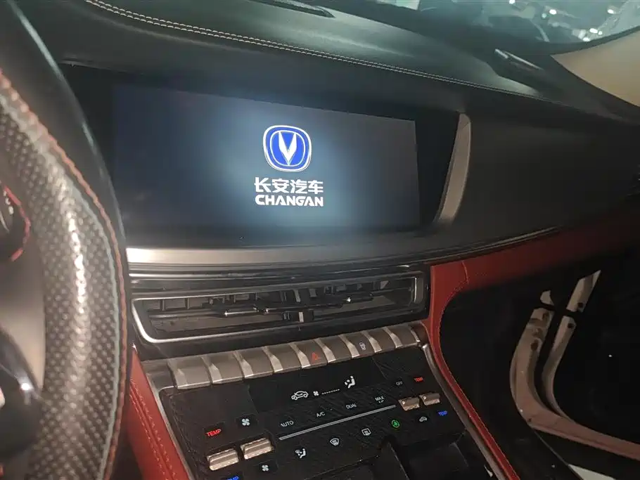 Changan CS85 COUPE 2019 — фото 13