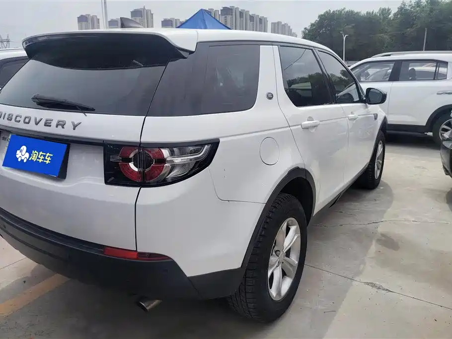 Land Rover Discovery Sport 2017 — фото 3