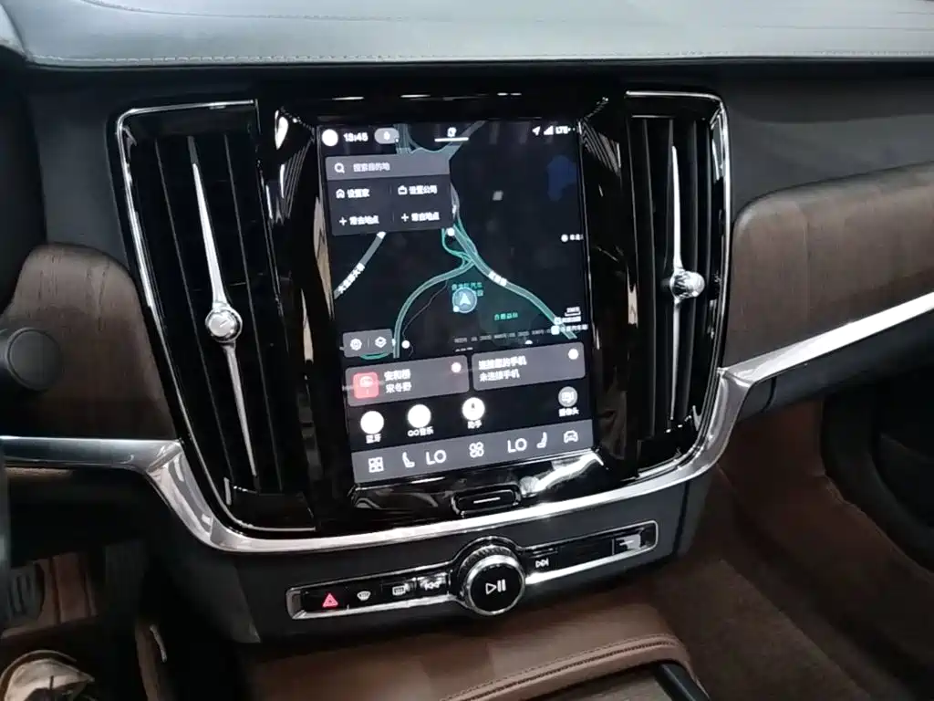 Volvo S90 2022 — фото 13