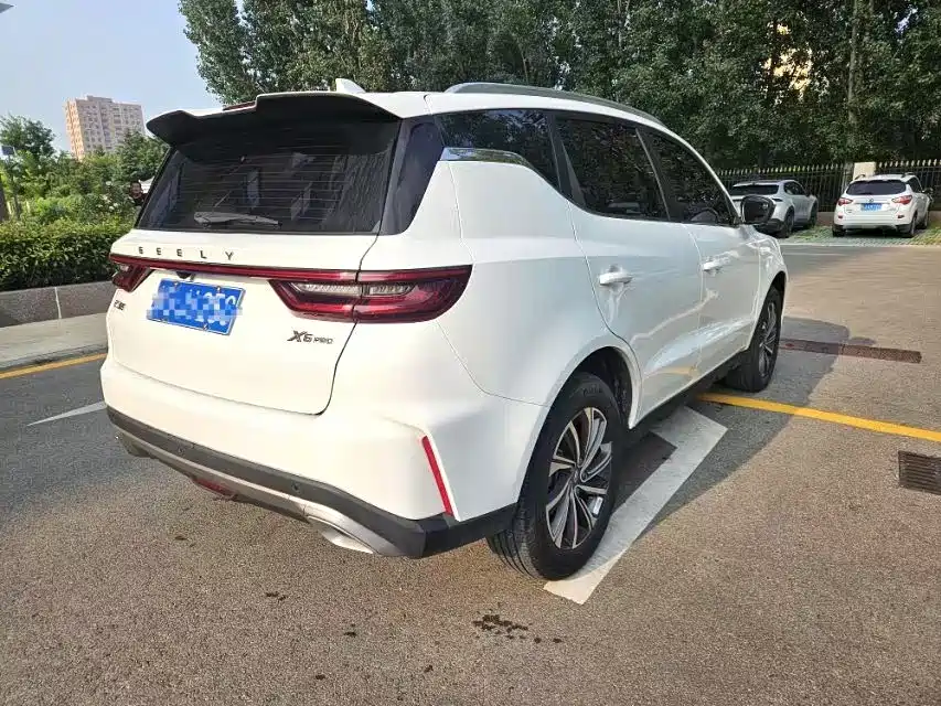 Geely Vision X6 2023