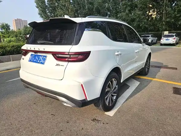 Geely Vision X6 2023