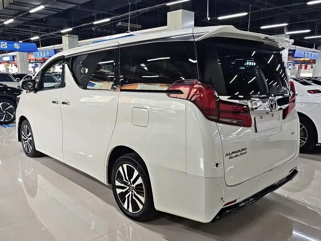 Toyota Alphard 2019