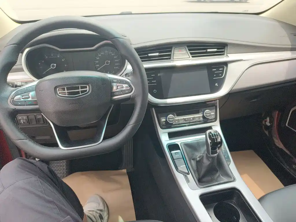 Geely Emgrand GS 2020 — фото 13