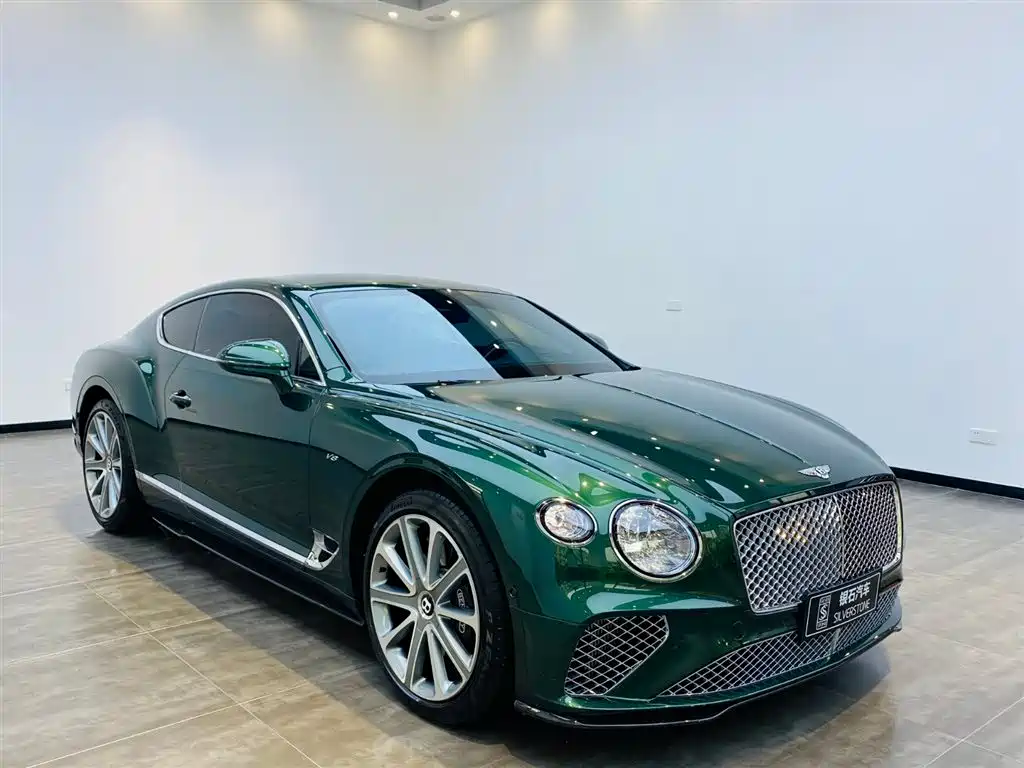 Bentley Continental 2021