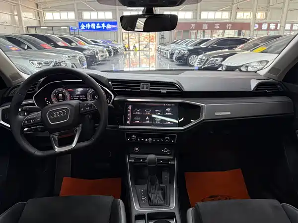 Audi Q3 2023