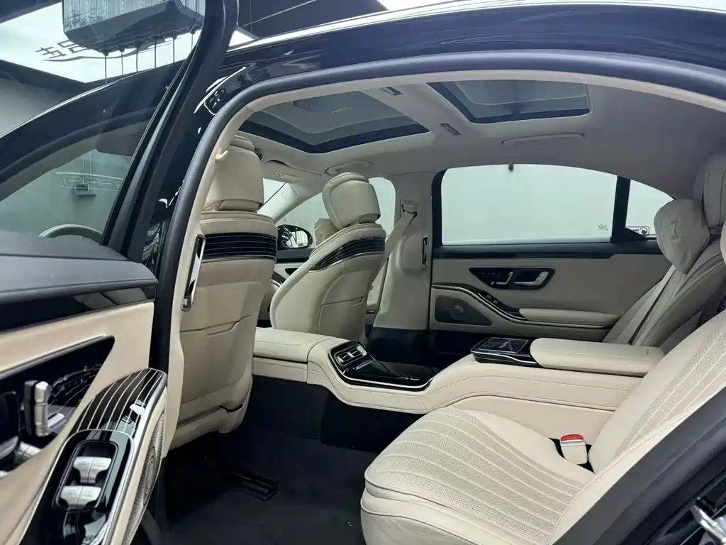 Mercedes-Benz S-Class 2023 — фото 6