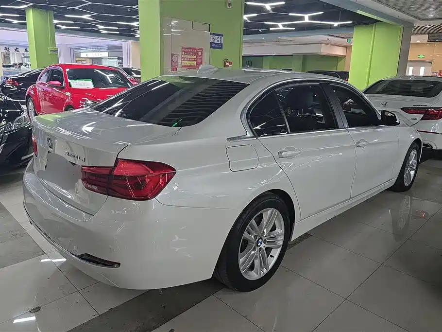 BMW 3 Series 2016 — фото 3