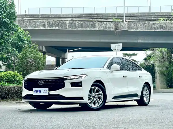 Ford Mondeo 2025