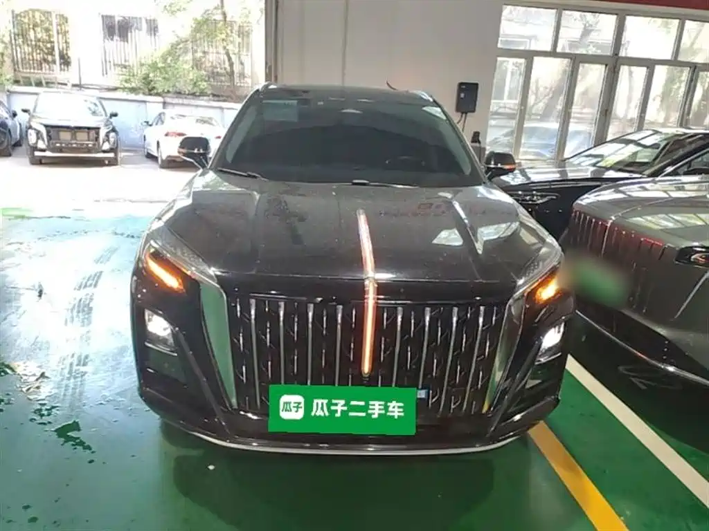 Hongqi HS3 PHEV 2025 — фото 3