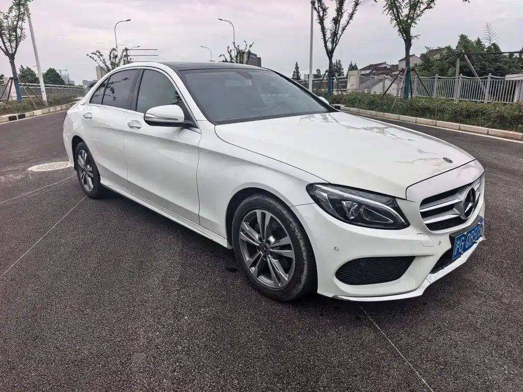 Mercedes-Benz C-Class 2017 — фото 15