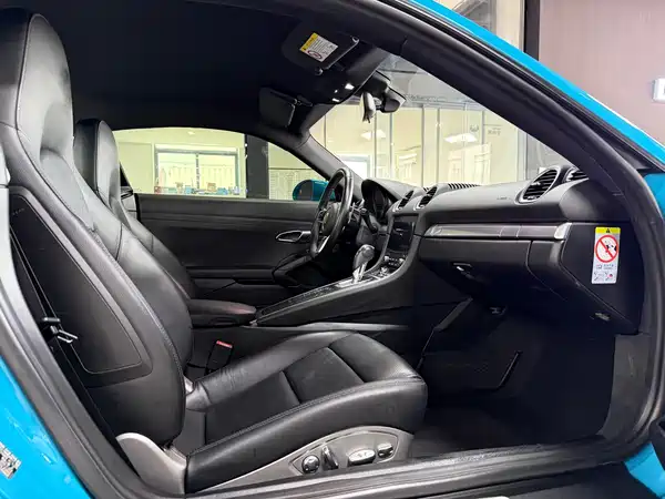 Porsche 718 2017