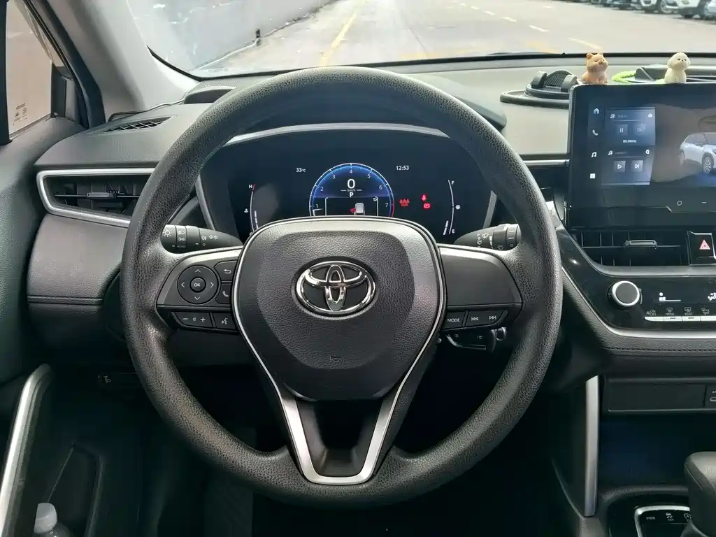 Toyota Frontlander 2025