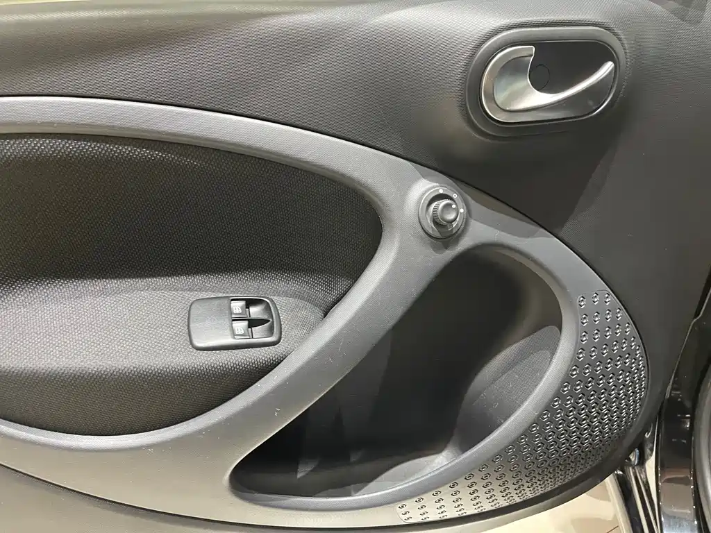 smart Forfour 2017 — фото 8