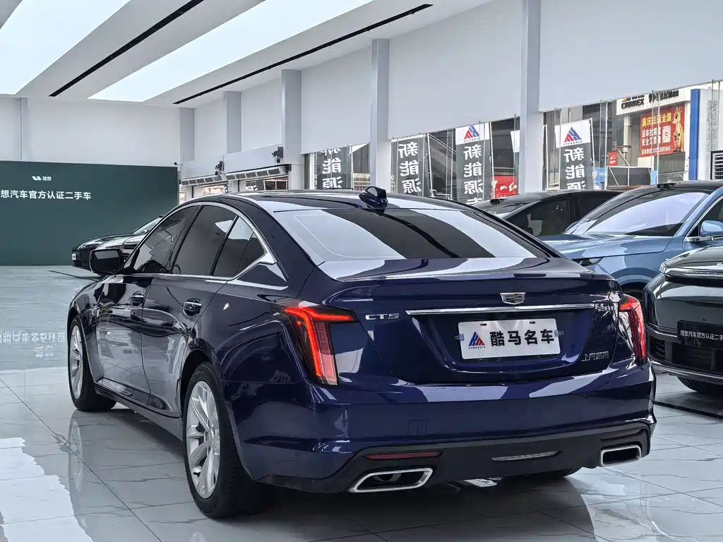 Cadillac CT5 2024 — фото 13